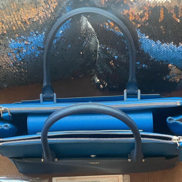 MCM Two Tone Navy and Blue Leather Tote - Picture 3 of 8